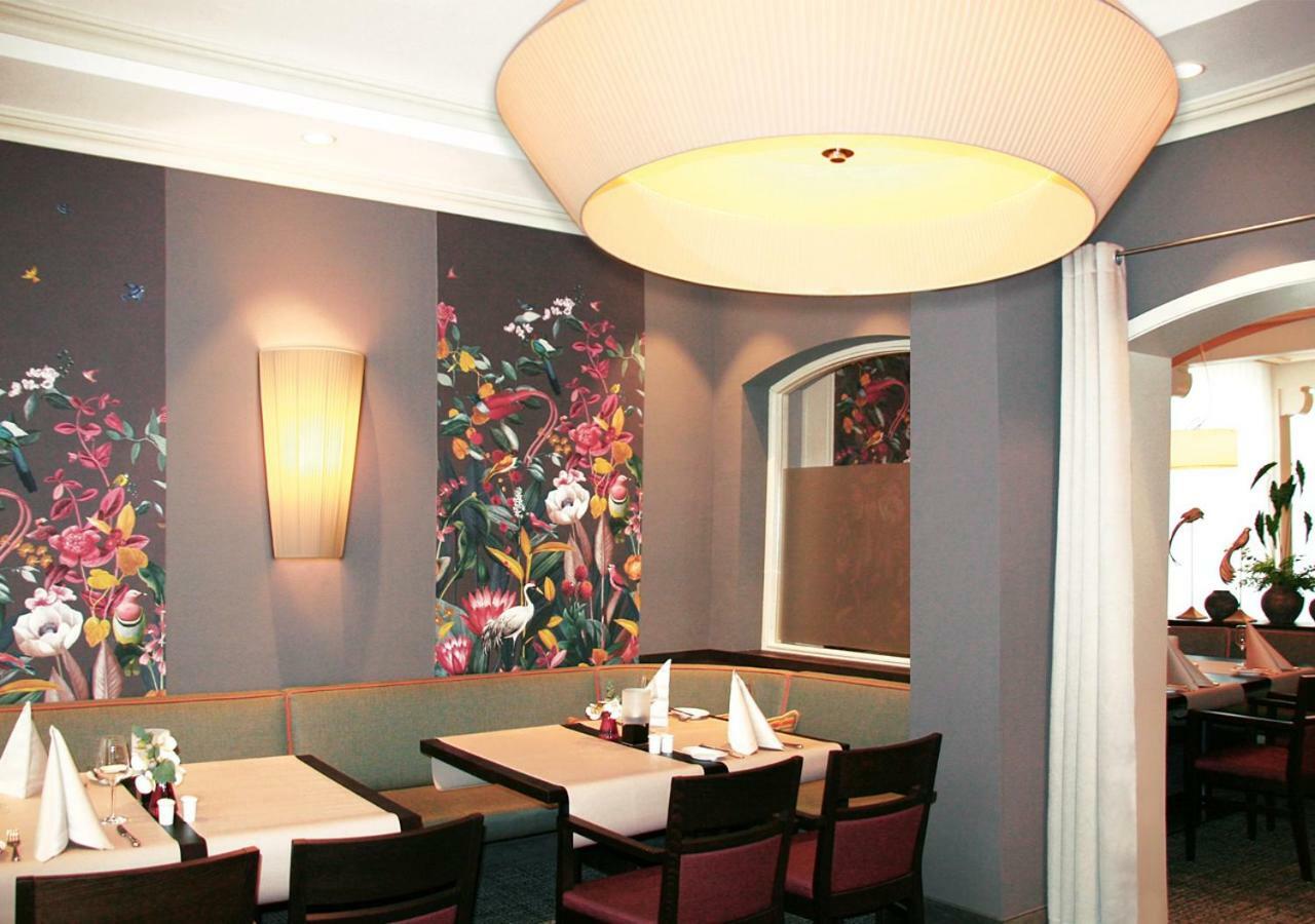 Avia Hotel เรเกนส์บวร์ก ภายนอก รูปภาพ