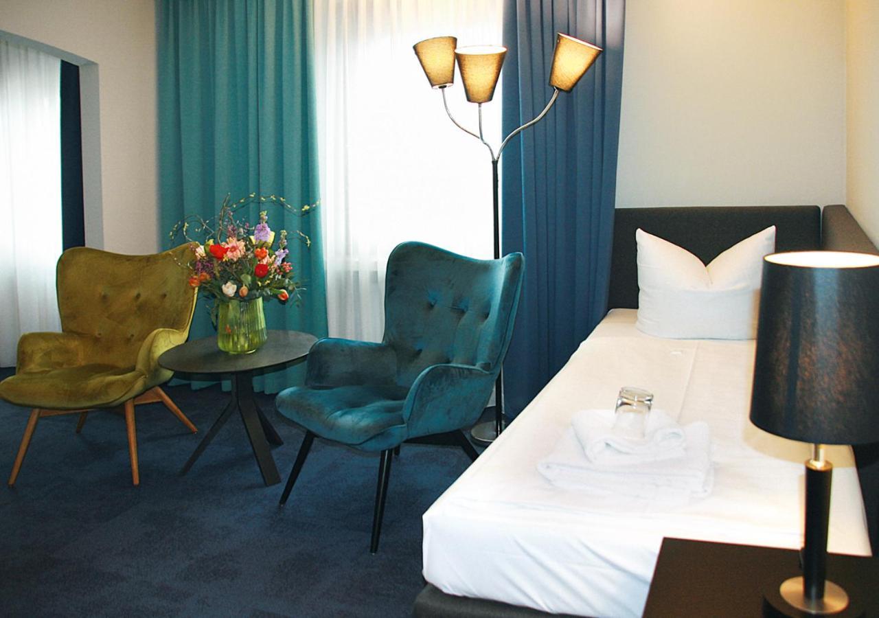 Avia Hotel เรเกนส์บวร์ก ภายนอก รูปภาพ