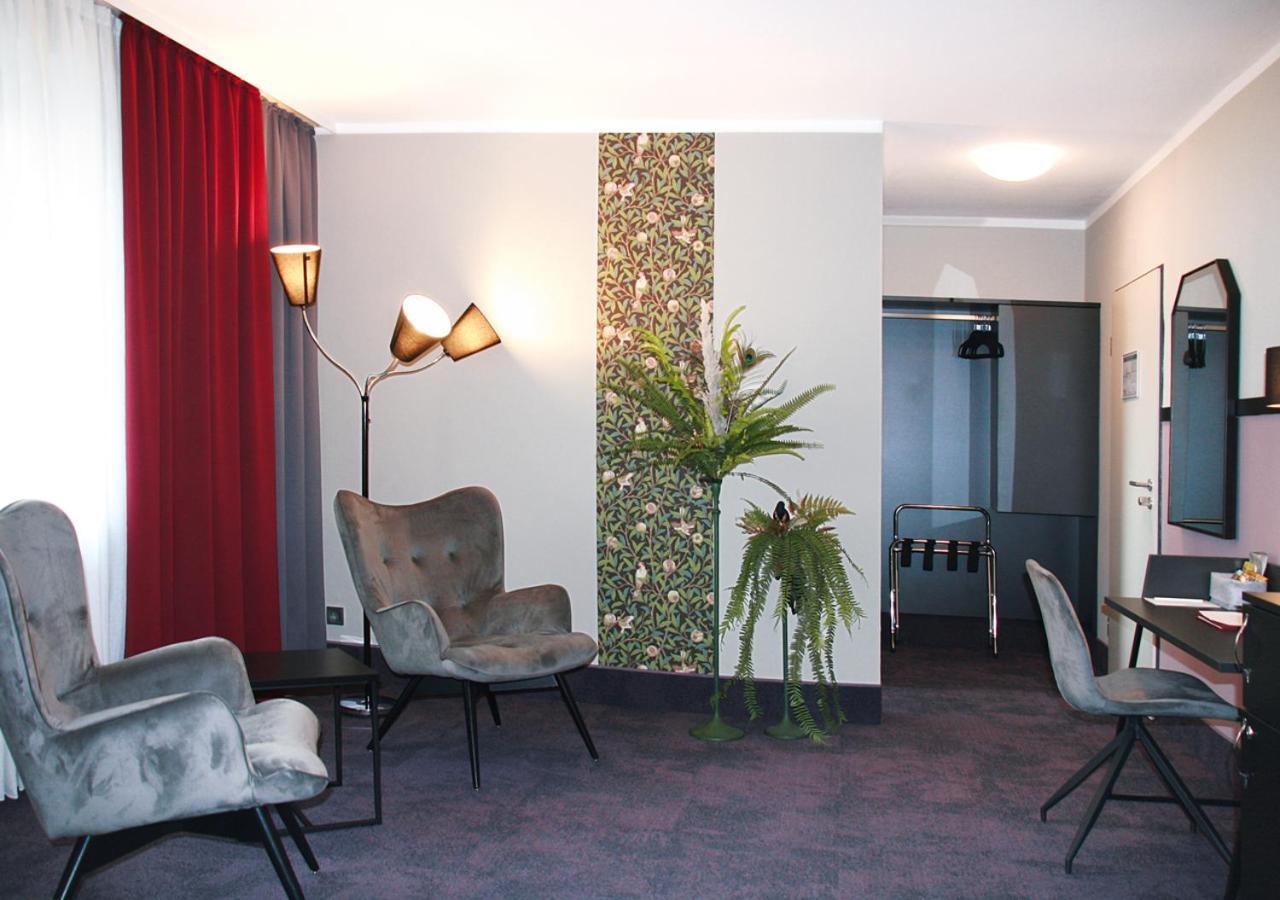 Avia Hotel เรเกนส์บวร์ก ภายนอก รูปภาพ
