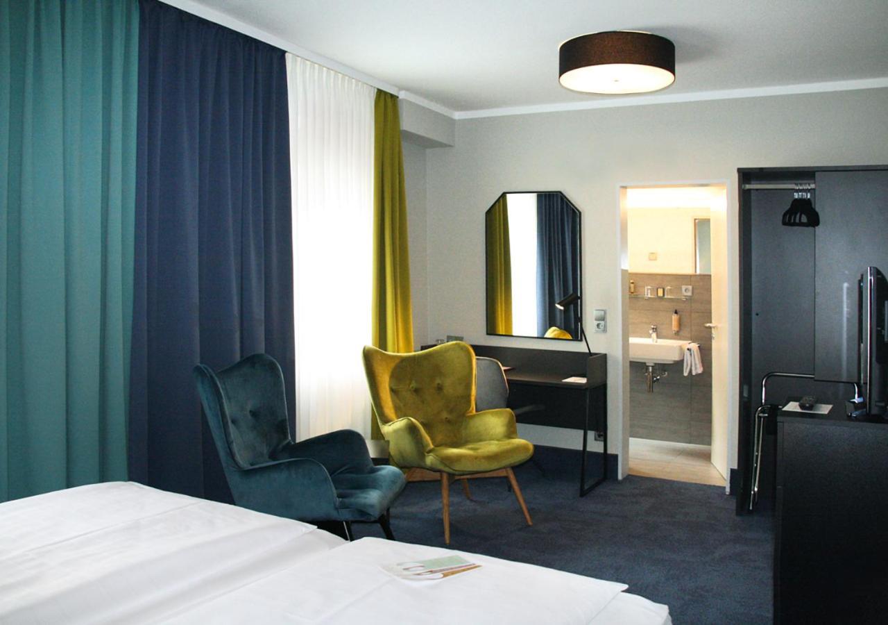 Avia Hotel เรเกนส์บวร์ก ภายนอก รูปภาพ