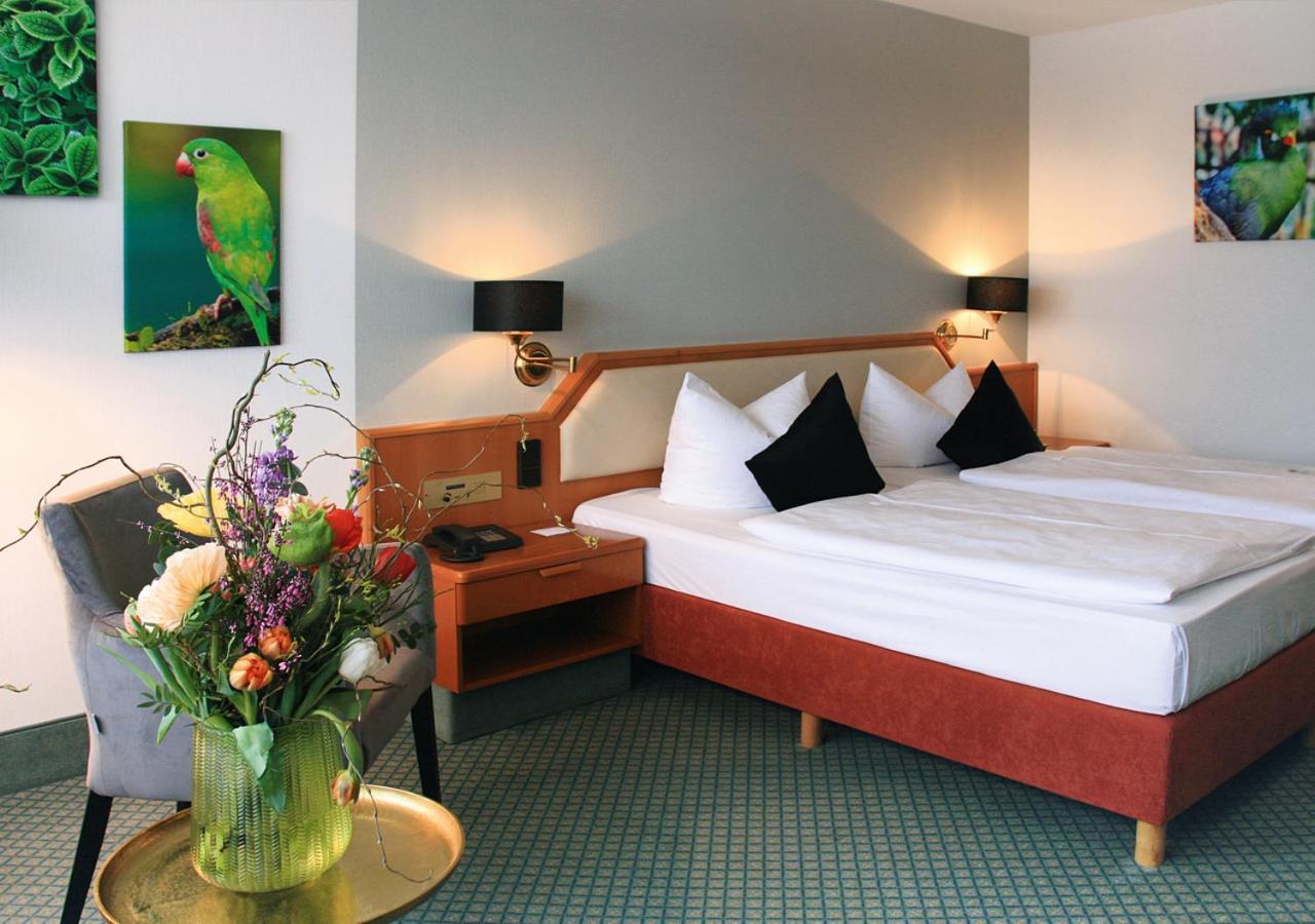 Avia Hotel เรเกนส์บวร์ก ภายนอก รูปภาพ